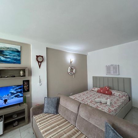 Beach Studio Durres Seaview Extérieur photo